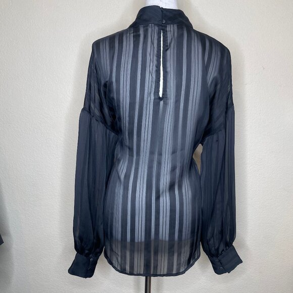 H&M Women's Black Sheer Stripe Weave Mock Neck Balloon Sleeve Blouse Plus Sz 14 - Picture 4 of 12